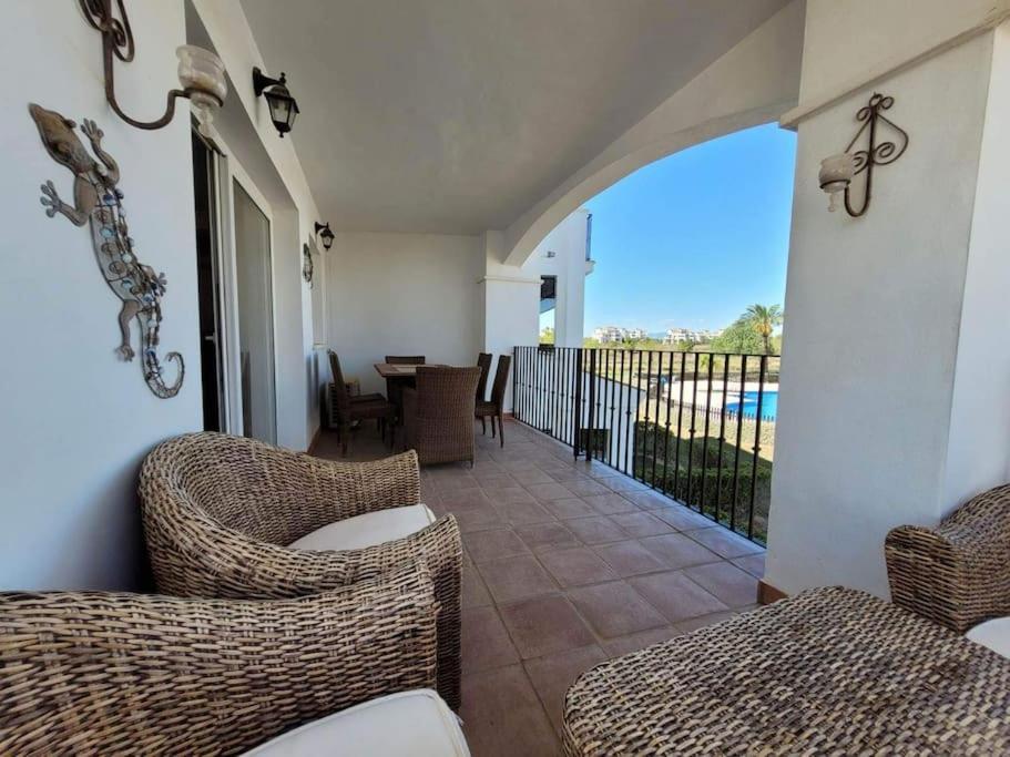Apartmán Belle Vue Sur La Piscine Sucina Exteriér fotografie