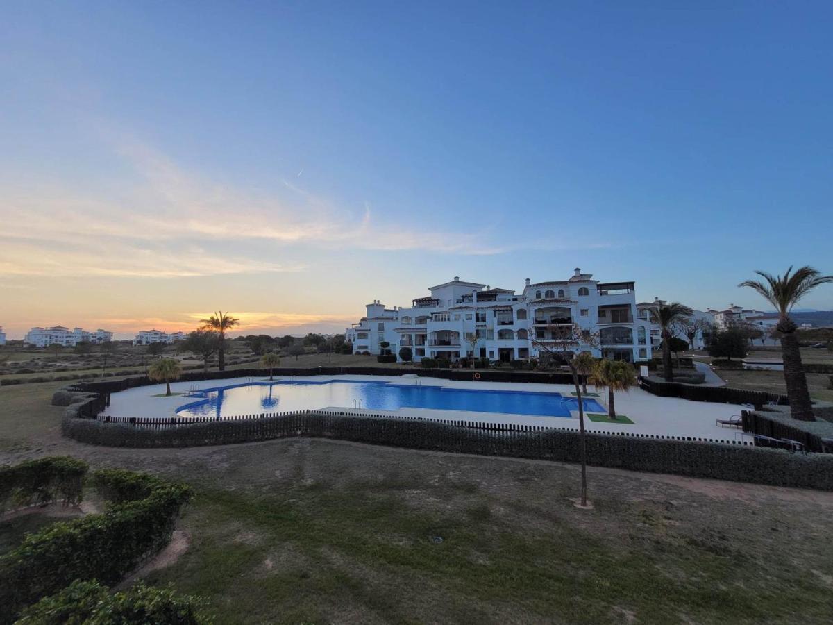 Apartmán Belle Vue Sur La Piscine Sucina Exteriér fotografie